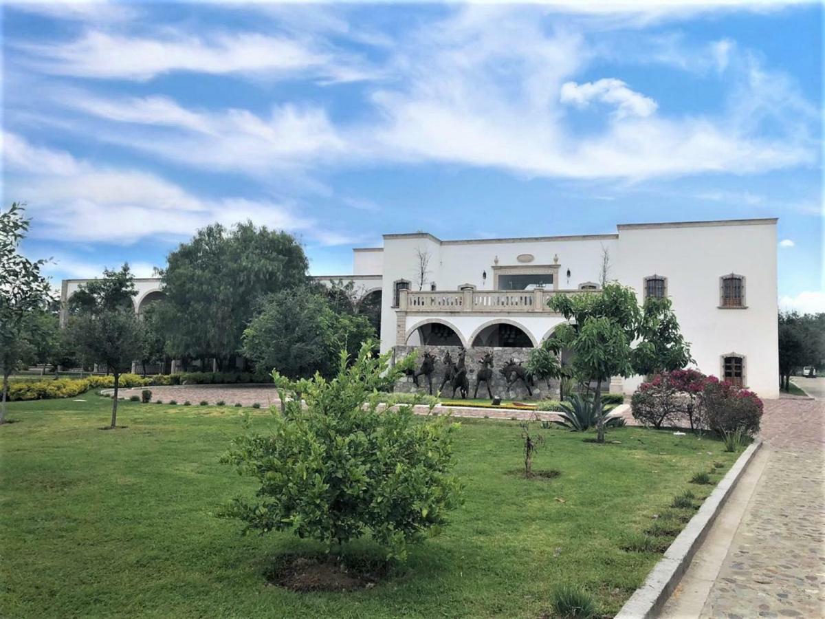 Hotel Hacienda Santa Fe Гуанахуато Экстерьер фото